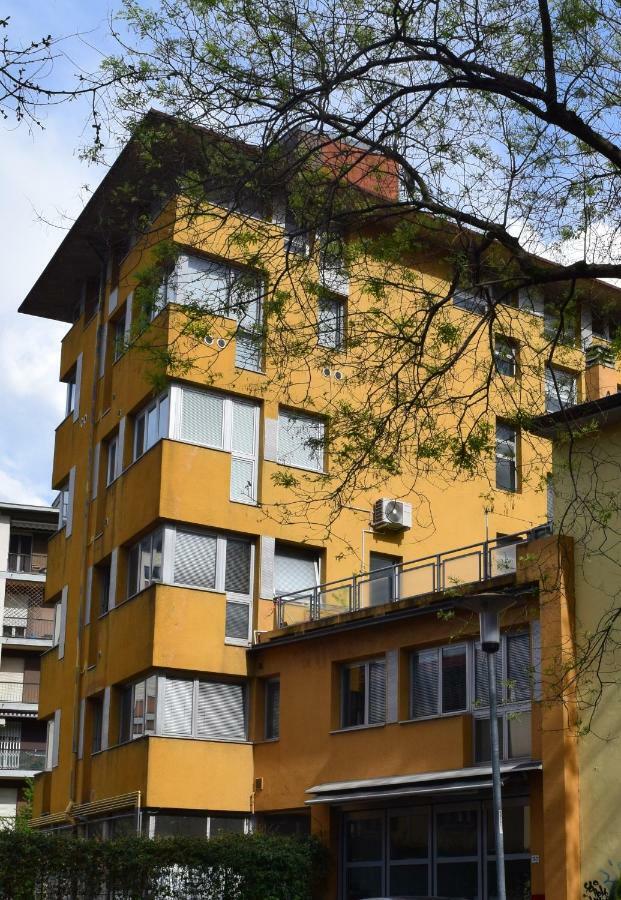 Uni Apart Trient Exterior foto